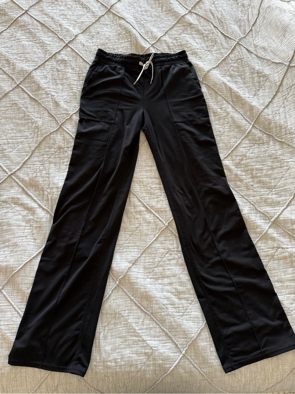 Vuori Halo Wide Leg Flare Pant - Picture 5 of 10